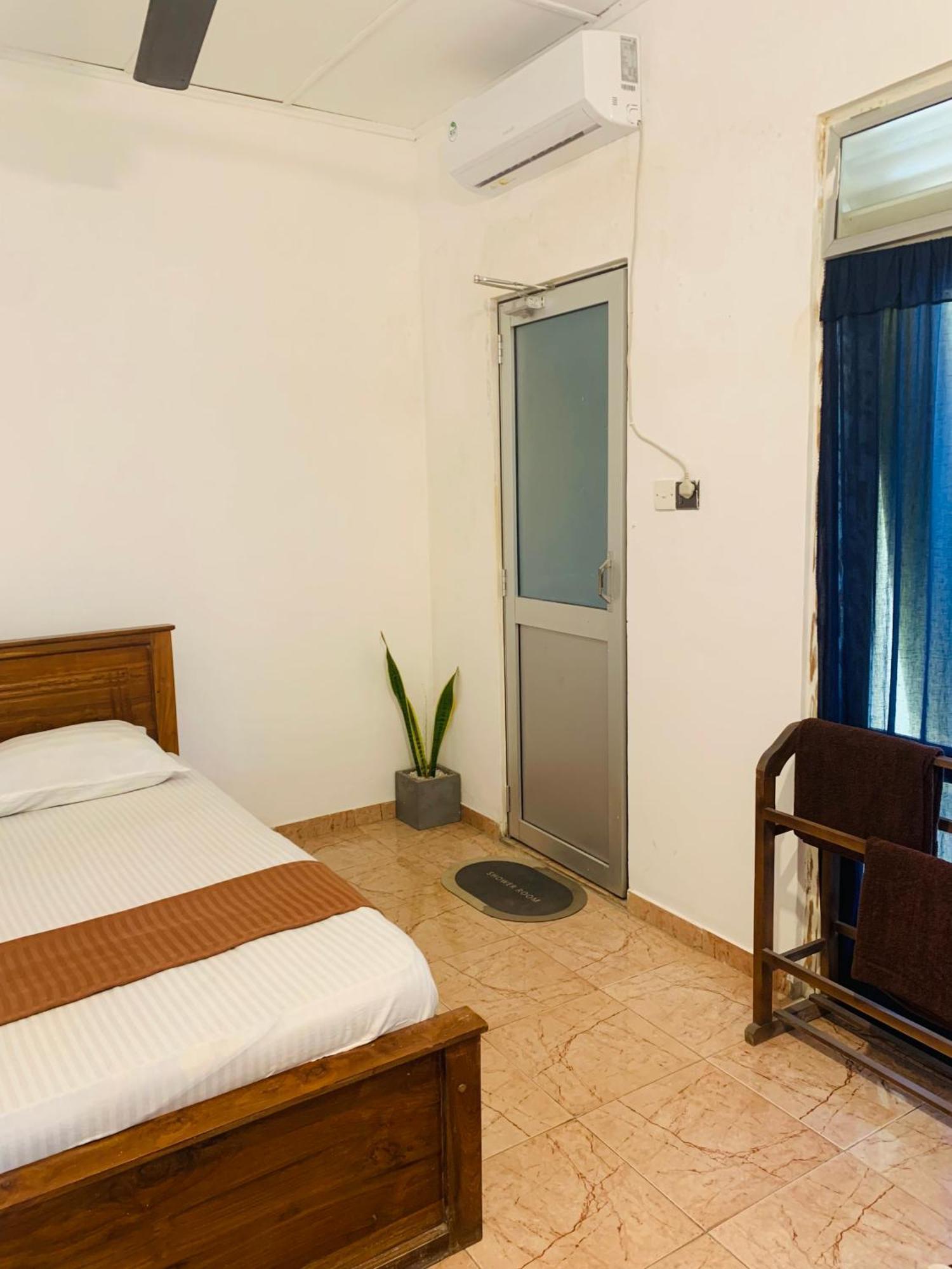 Dreamy Surf House Weligama Exterior photo