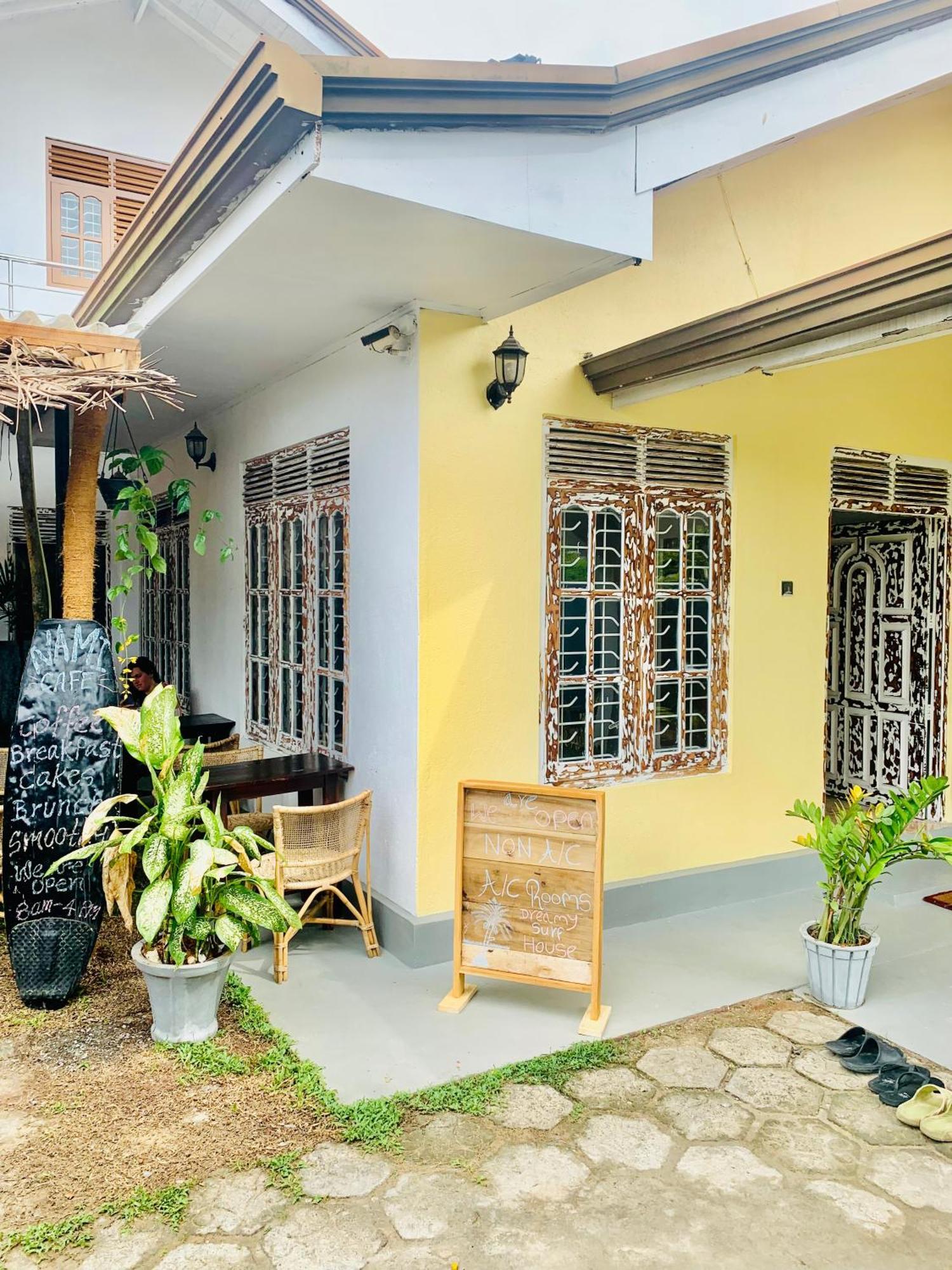 Dreamy Surf House Weligama Exterior photo