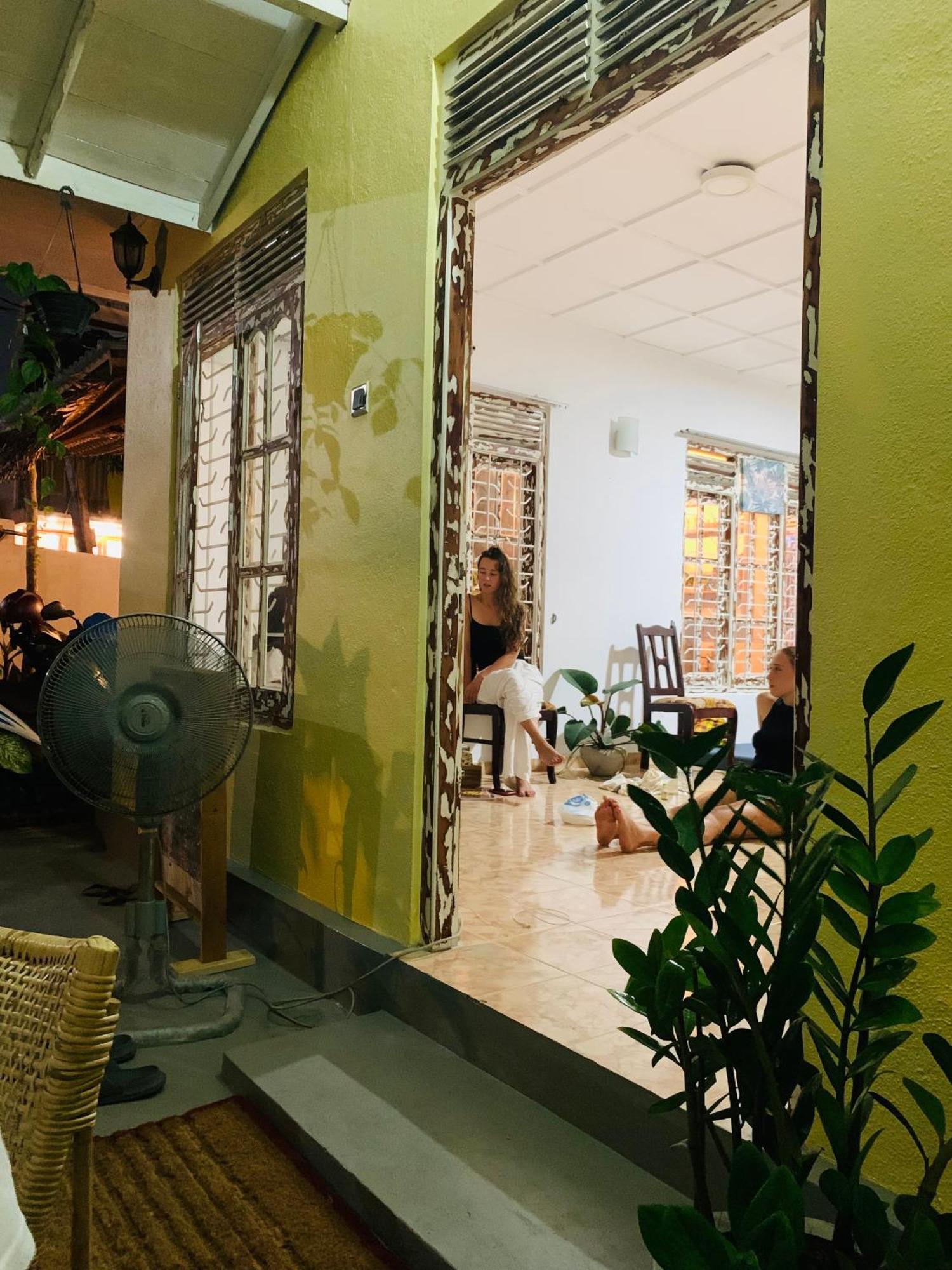 Dreamy Surf House Weligama Exterior photo