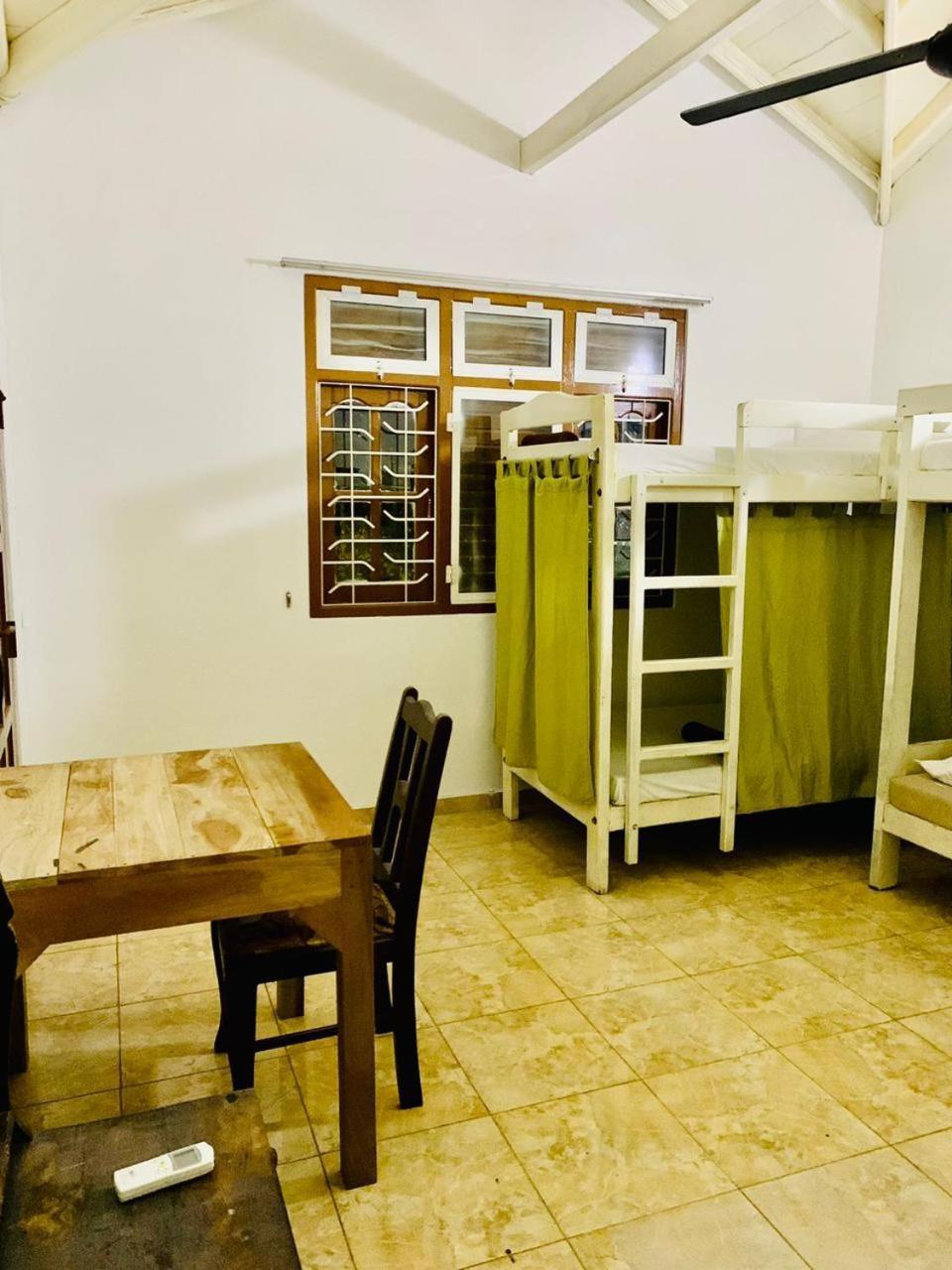 Dreamy Surf House Weligama Exterior photo